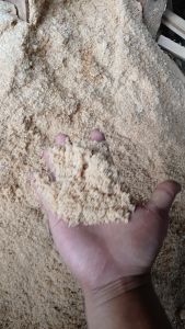 Serbuk kayu alas kandang 300 gram