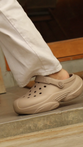 Marco pony รุ่น MH9032 รองเท้าแตะรัดส้น แบบสวม EVA รองเท้าแตะหัวโต สำหรับผู้หญิง สูง 5 CM.