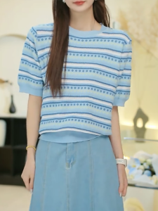 QINGNAER | Stylish Striped Fashionable Sweater Large Size Short Sleeve