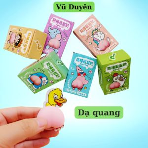 Miếng dán mông dạ quang sticker mông đào mềm phát sáng mềm chống va đập hộp cute nhiều mẫu ngẫu nhiên