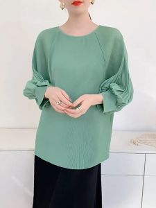 Áo thun tay lỡ chất vải thun dập ly co giãn nhều cao cấp thiết kế tay đèn lồng sang trọng thanh lịch - 55Kg.Linh
