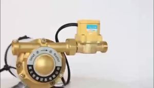 Pompa Pendorong Tekanan Air Booster Pump 100Watt Mesin Pompa Otomatis / Booster Pompa Booster Otomatis