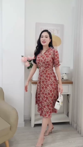 Đầm xòe họa tiết trung niên tặng mẹ tay phồng bo chun cổ bèo đính nút có túi - GR0361 (Hình thật shop chụp và quay video)