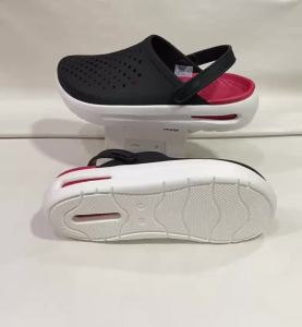 รองเท้า ผู้ชาย Crocs LiteRide Clog ที่น้ำหนักเบาเหมาะสำหรับการสวมใส่ประจำหรือกิจกรรมที่ต้องเดินเยอะ