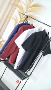 BOSS Kemeja Polos Pria Lengan Pendek Regular Fit Merah