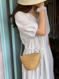 South Korea Ins Cute Kawaii Mini Dumpling Bag Vacation Style with Dress Crossbody Shell Bag Summer Straw Bag
