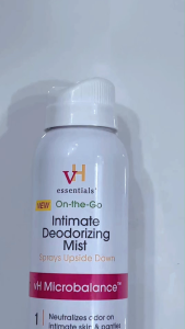 Xịt khử mùi vùng kín VH essentials on the go intimate Deodorizing Mist Sprays Upside Down 88.7ml cho phụ nữ của Mỹ