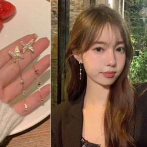 ต่างหูห้อยยาวสไตล์เกาหลีประดับคริสตัล ห้อยหูปมผีเสื้อ แฟชั่นสุดเก๋ 2022 รุ่นใหม่ที่ดูดซับความน่ารักจากอินส์