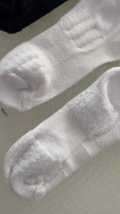 Mid-Calf Basketball Socks Anti-Odor Sweat-Absorbent Sports Socks