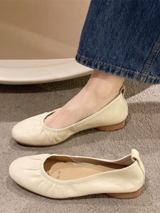Soft Leather Slip-On Flats Womens Fashion Spring New Arrival Gentle Evening Shoes Flat Bottom Small Leather Shoes
