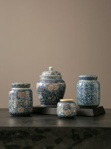 Bình Đựng Trà Gốm Kín Hộ Gia Đình Nhỏ Phong Cách Trung Hoa Màu Xanh Và Trắng Hộp Đựng Trà Cổ Điển Bằng Sứ