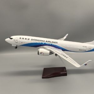 47cm Large Scale Donghai Air B737 Diecast Resin Airplane Model Toy Kit with Stand for Aviation Enthusiast Gift or Display Collec