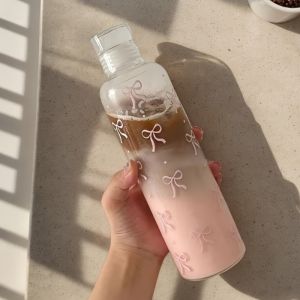 PC Plastic Water Bottle with Time Markers 16.91oz Leakproof Drop-Resistant BPA-Free Sport Bottle for Gym Travel Outdoor Activiti