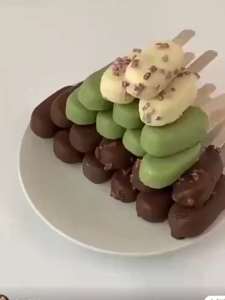 100pcs Ice Cream Pastry Plastic Bag Gold Elegant&Cute for Seal Ice Cream Popsicles Cookie Heat Seal Wrapper 8x19 CM