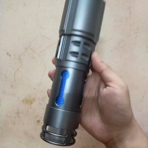 Đèn Pin Cầm Tay Siêu Sáng Chiếu Gần Zoom Xa G530 Nội Địa Led 80W Có Sáng Tubor Trang Bị Thêm Đuôi Cob Led 2 Chế Độ