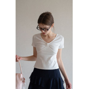 Áo Thun Tay Ngắn V-Neck Ôm Sát
