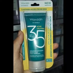 Wardah UV Shield Acne Calming Sunscreen Moisturizer SPF 35 dan SPF 50 PA+++ - Tabir Surya