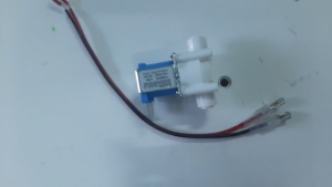 VAN ĐIỆN TỪ 36V.NƯỚC VÀO VÀ RA DÂY 10.(CÓ DÂY ĐIỆN ĐI KÈM)