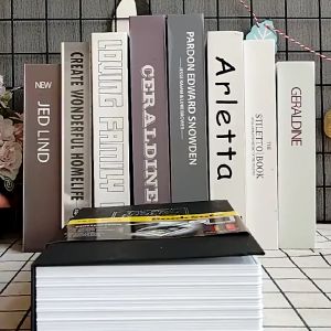 Brangkas Buku Rahasia: Kotak Pengaman Uang & Barang Berharga