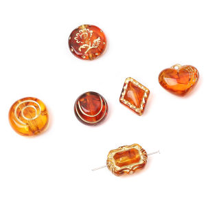 Acrylic Retro Amber Gold Baroque Plastic Bead Heart Flower Butterfly Beads For Necklace Bracelet DIY Jewelry Making