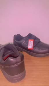 EDWIN BLACK SCHOOL SHOES SINGLE VELCRO STRAP / Kasut Sekolah Hitam EW3002