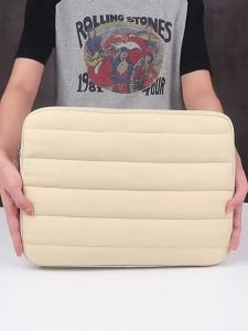 🇸🇬[Ready Stock] Laptop Bag Fashion Solid Color Simple 13-14inch Shockproof Tablet PC Liner Package Protective Case Puffy Laptop Sleeve