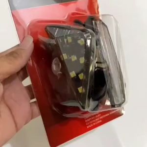 Sen Tempel Lampu LED Segitiga Akai Racing: Aksesori Universal untuk R15, CBR150R, Gsx Ninja R25 & Motor Lainnya