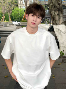 เสื้อยืดแขนสั้นผ้าฝ้ายแท้สำหรับผู้ชาย ทรงหลวม ฤดูร้อน 2025 สไตล์อเมริกัน เสื้อยืดแขนสั้นลายพิมพ์ ทรงหลวม ไซส์ใหญ่