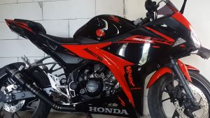 Slincer Knalpot Sc project hitam black vario ninja 250 fi cbr 150r vixion R15 mx king aerox pcx dll