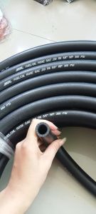 SELANG BENSIN NCR FUEL OIL 5/8(ID 16mm/OD 24mm) Harga per 1 Meter