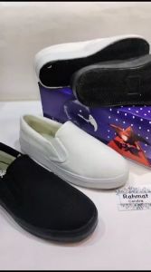 SEPATU PX STYLE CANVAS TIPE 179 P SLIP ON PUTIH HITAM UNTUK KERJA PRIA
