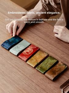 JISU | Simplified Chinese Elegant Zen Tea Accessory