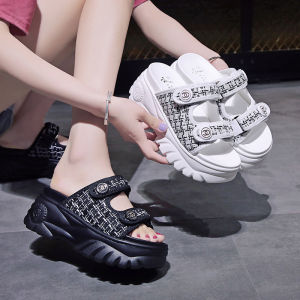 Sandals Womens New Fashion Thick Bottom Heightened Non-slip Casual Wedge Slippers Wear-resistant Beach Slippers Womens Shoes