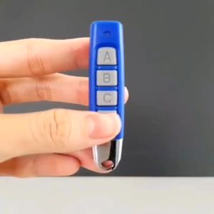 Remote Control Duplicator Auto Gate Remote Control 330/433mhz 4 Button Garage Door Remote Key Garage Door Opener 自动门遥控器