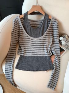 Áo Len Dệt Kim Kẻ Sọc Cổ Tròn Phong Cách Hàn Quốc Áo Chống Nắng Mùa Hè Áo Thun Nữ Áo Khoác Ngoài Hai Mảnh Thời Trang Đầu Thu