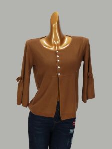 เสื้อคาร์ดิแกนถักทรงเข้ารูปคอตั้งแขนยาวสำหรับผู้หญิงในช่วงต้นฤดูใบไม้ร่วง สไตล์เกาหลี ทรงเข้ารูป กระดุม ปกกลม เสื้อเชิ้ตชั้นใน เสื้อผ้าทำงาน