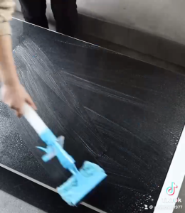 ZH631 MultI-purpose Multi Function Window Wiper Water Spray Window Cleaner Window Glass Cleaning Wiper
