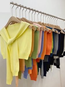 เรียบง่าย เสื้อแจ๊กเก็ตผ้าคลุมไหล่ถักสีบริสุทธิ์ เสื้อท่อนบน สําหรับผู้หญิง ฤดูใบไม้ร่วง ฤดูหนาว East Gate โซลสไตล์ใหม่ โพลีเอสเตอร์ ไฟเบอร์ 100%