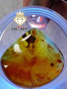 รอบที่-5 ก-17 จี้อำพันพม่าแบบมีดอกสวยงาม อำพันแท้ 100%