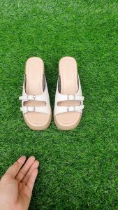 Dép nữ cao gót 8cm Trường Hải da bò mềm mại màu kem CG145