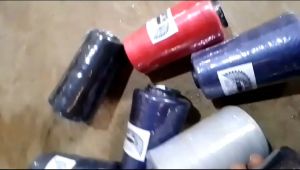 Benang Jahit 40/2 gret B HITAM DAN NEVI moka cream abu merah armi abu tua biru coklat panta pink