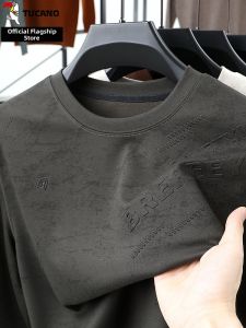 TUCANO | Lightweight Middle-aged Mens T-Shirt
