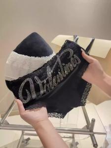 Soft Lace Butt Covering Underwear Sparkling Diamond All over Comfortable Fit Beautiful Design Unbranded Sport Outdoor Bag Accessory