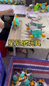 ＜105＞  Mainan Ketam Elektrik Induksi Kanak-Kanak  Boleh Dicas Semula Muzik Bercahaya Bayi Merangkak Melarikan Diri Jualan Hebat Ketam