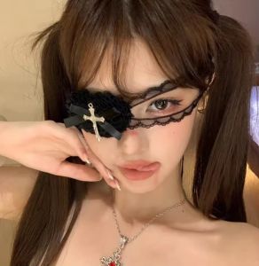 Punk Cross ผ้าปิดตาชุดคอสเพลย์โลลิต้าแบบกอธิคผ้าปิดตาประดับโบว์รูปหัวใจสำหรับผู้หญิงพวงกุญแจที่ขา