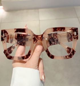 Fashionable Retro Large Frame Cat Eye Glasses Anti Blue Light Patterned Flat Top Optical Frames for Women Kammpt Brand