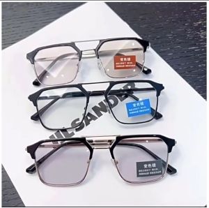 Kính cận đổi màu khi ra nắng gọng kim loại hình đa giác thời trang dành cho nam nữ