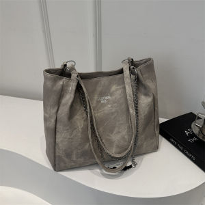 New Large Capacity Womens Shoulder Bag 2024 Trendy College Student Commuter Chain Ladies Soft Square Shape Daily Use