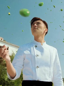 เสื้อเชิ้ตแขนยาวคอตตอนแท้สำหรับครัวโรงแรม เสื้อเชิ้ตแขนสั้นสีขาวสำหรับอบเค้ก ชุดครัว เสื้อเชิ้ตทำงานสำหรับผู้ชายและผู้หญิง