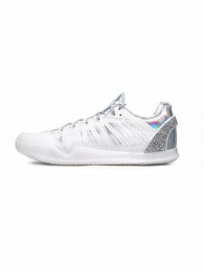Low Basketball Shoes